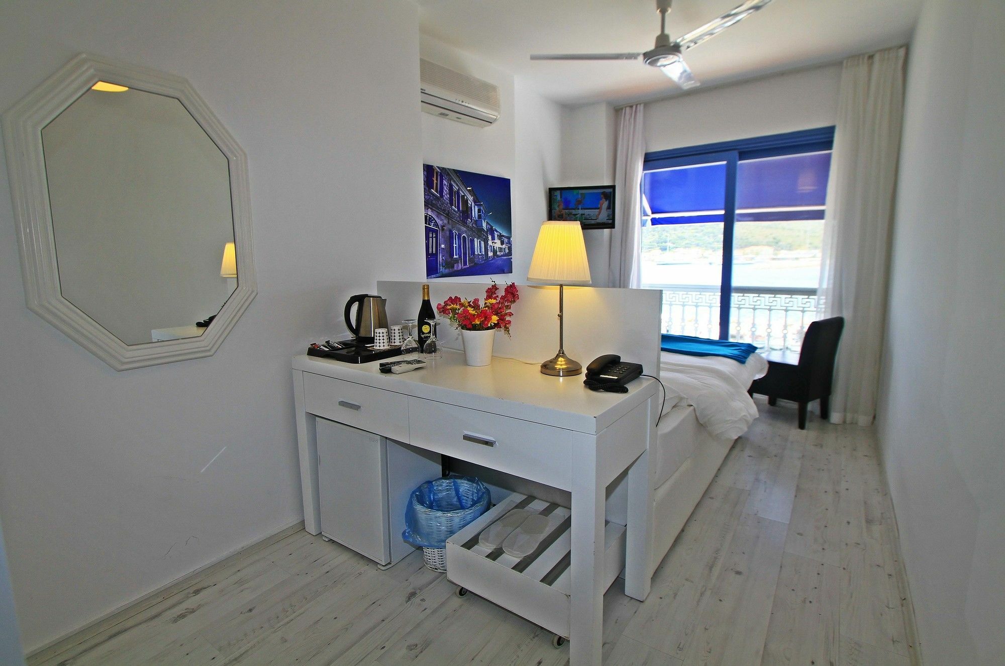 Çeşme Larimar Boutique Hotel מראה חיצוני תמונה